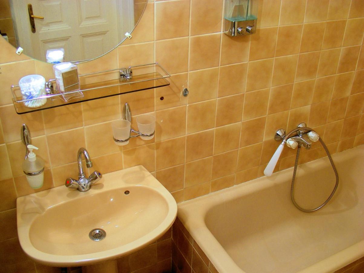 Firstapartments Inn City Center Budapesta Cameră foto